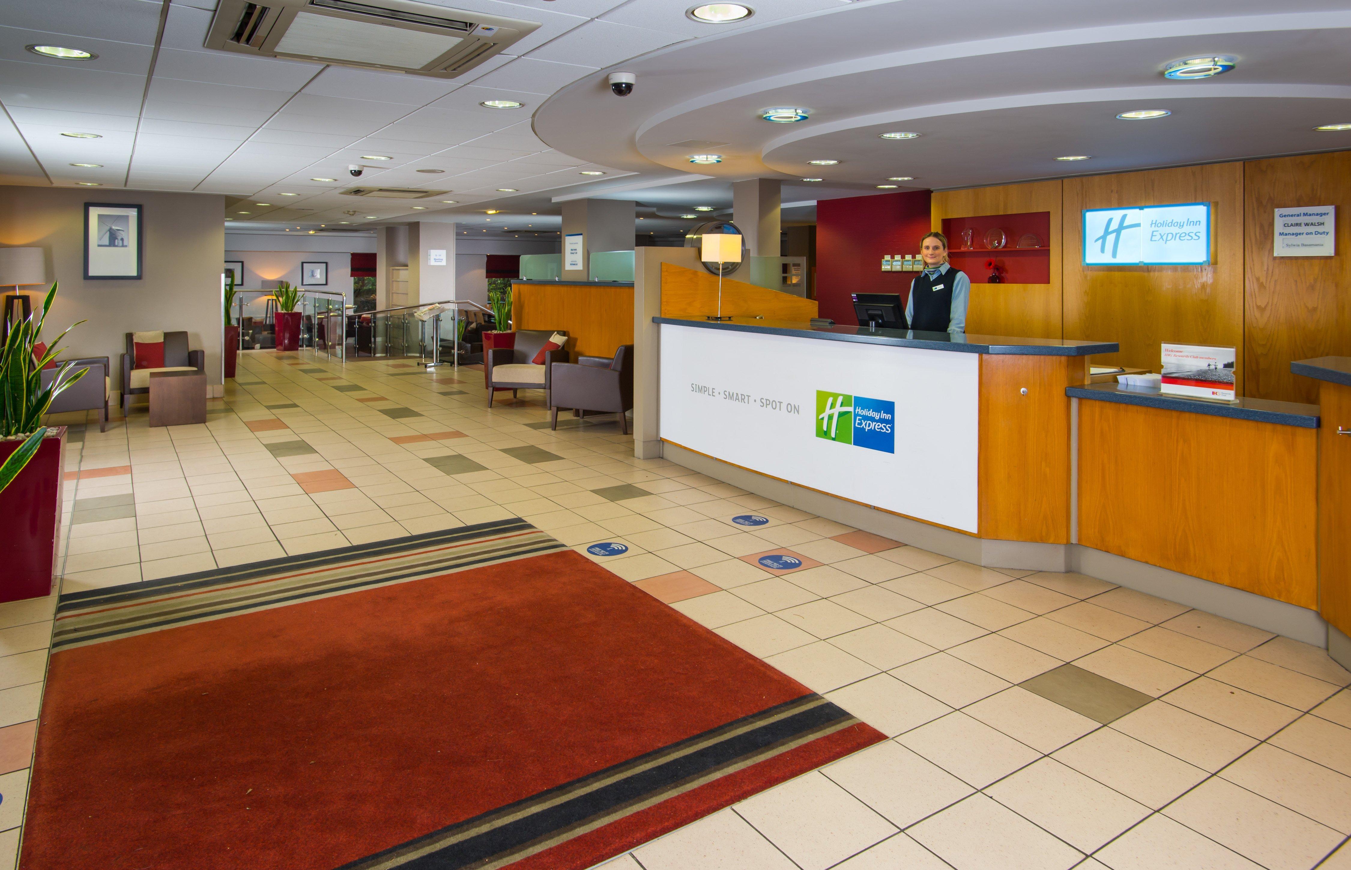 Holiday Inn Express Droitwich Spa By Ihg Exteriör bild