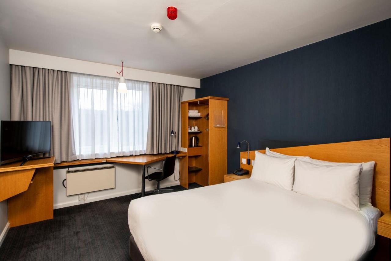 Holiday Inn Express Droitwich Spa By Ihg Exteriör bild