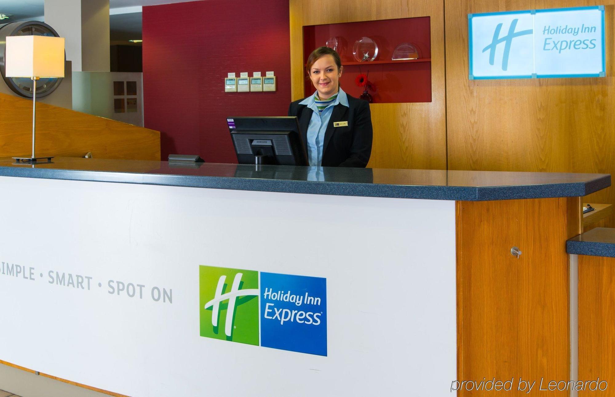 Holiday Inn Express Droitwich Spa By Ihg Exteriör bild